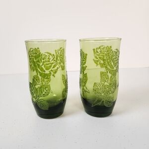 Vintage 1950s Avocado Green Raised Leaf High Ball Tumblers Glasses MCM Roses